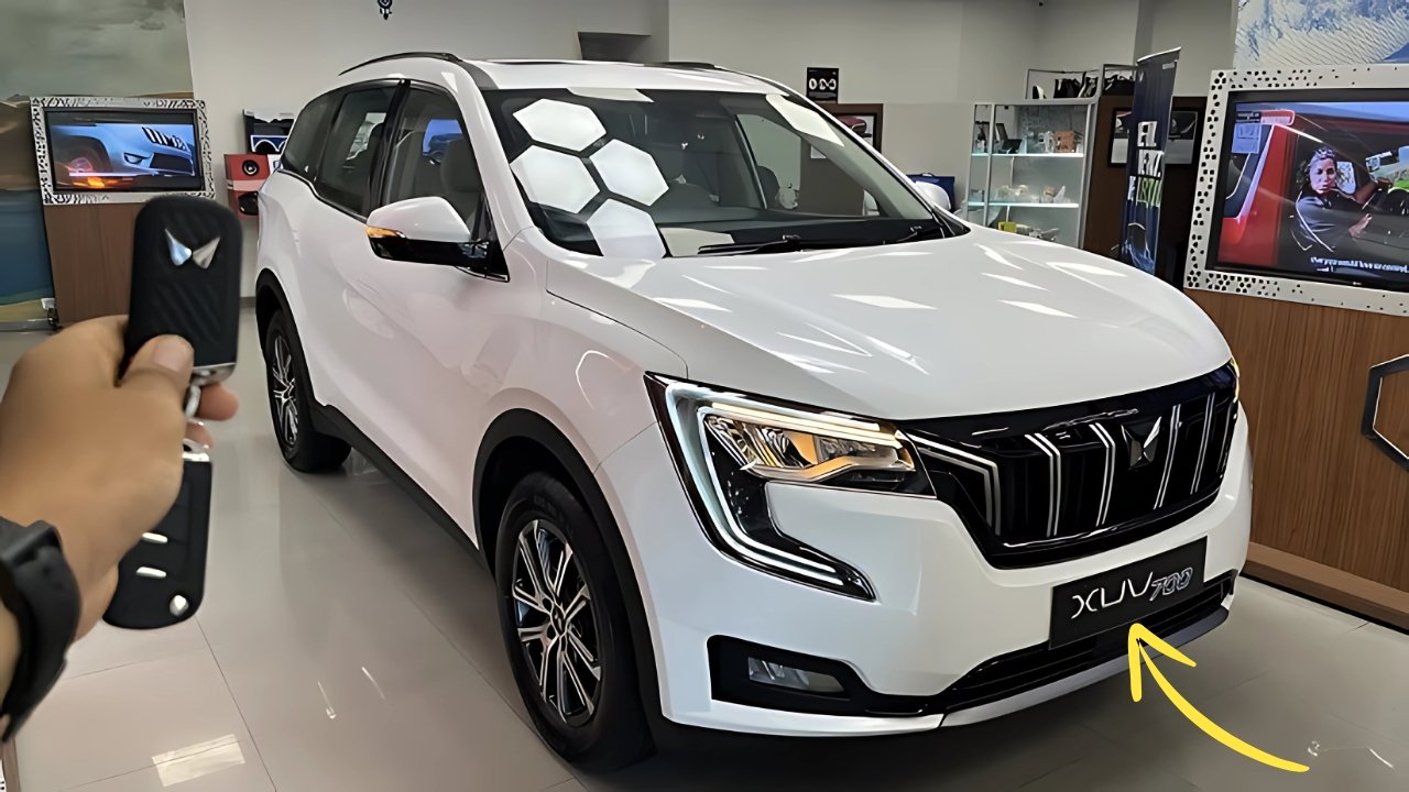 Mahindra XUV 700