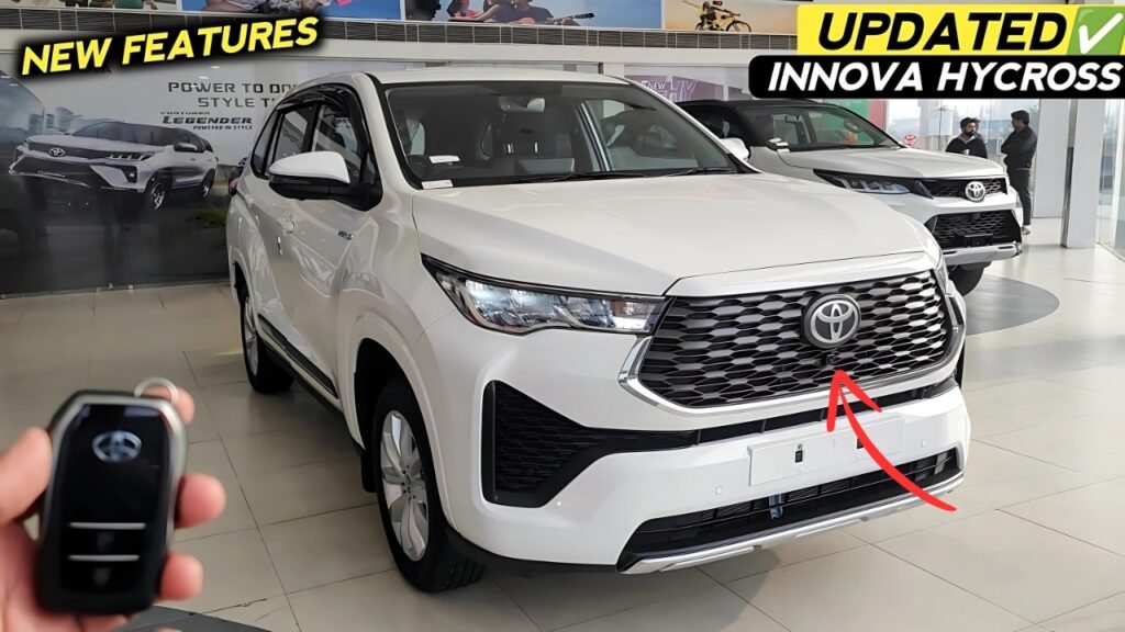 Toyota Innova Hycross
